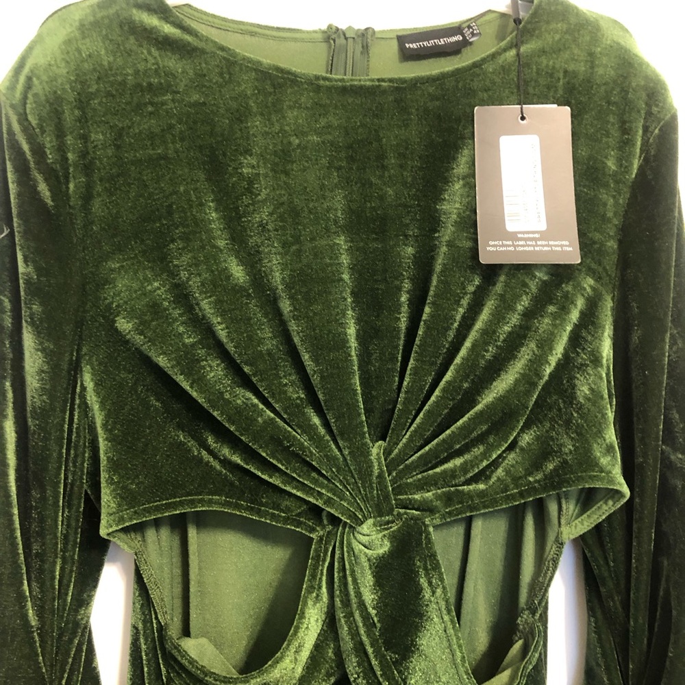 Pretty Little Thing Olive Green Twisted Cut out Velvet Bodycon Dress